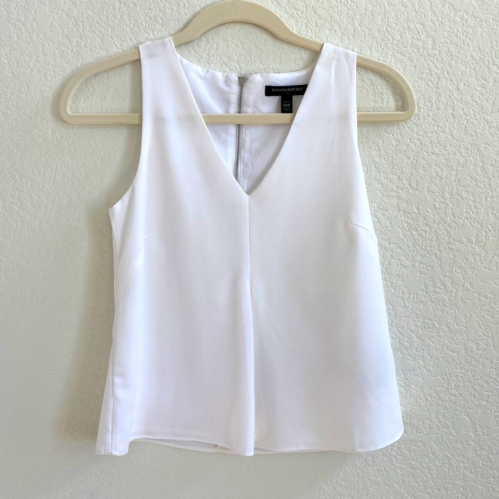 Banana Republic Business Casual Top